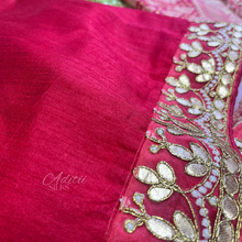 Load image into Gallery viewer, Silk Bandhani Patola