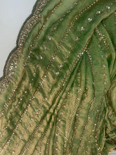 Load image into Gallery viewer, Green Shimmer Two-Tone Saree
